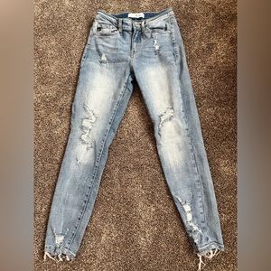 KanCan Distressed Jeans